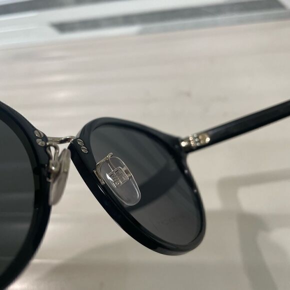 NIB Givenchy GV 7115/F/S Unisex Sunglasses - Picture 4 of 11